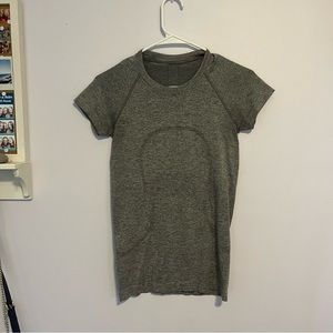 Lululemon short sleeve Swiftly tech 2.0